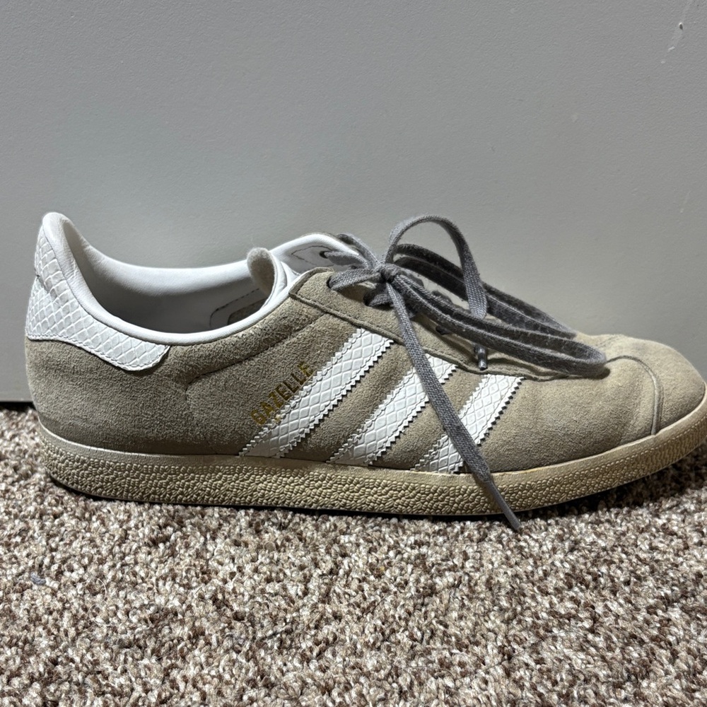 Adidas Gazelle sneakers
